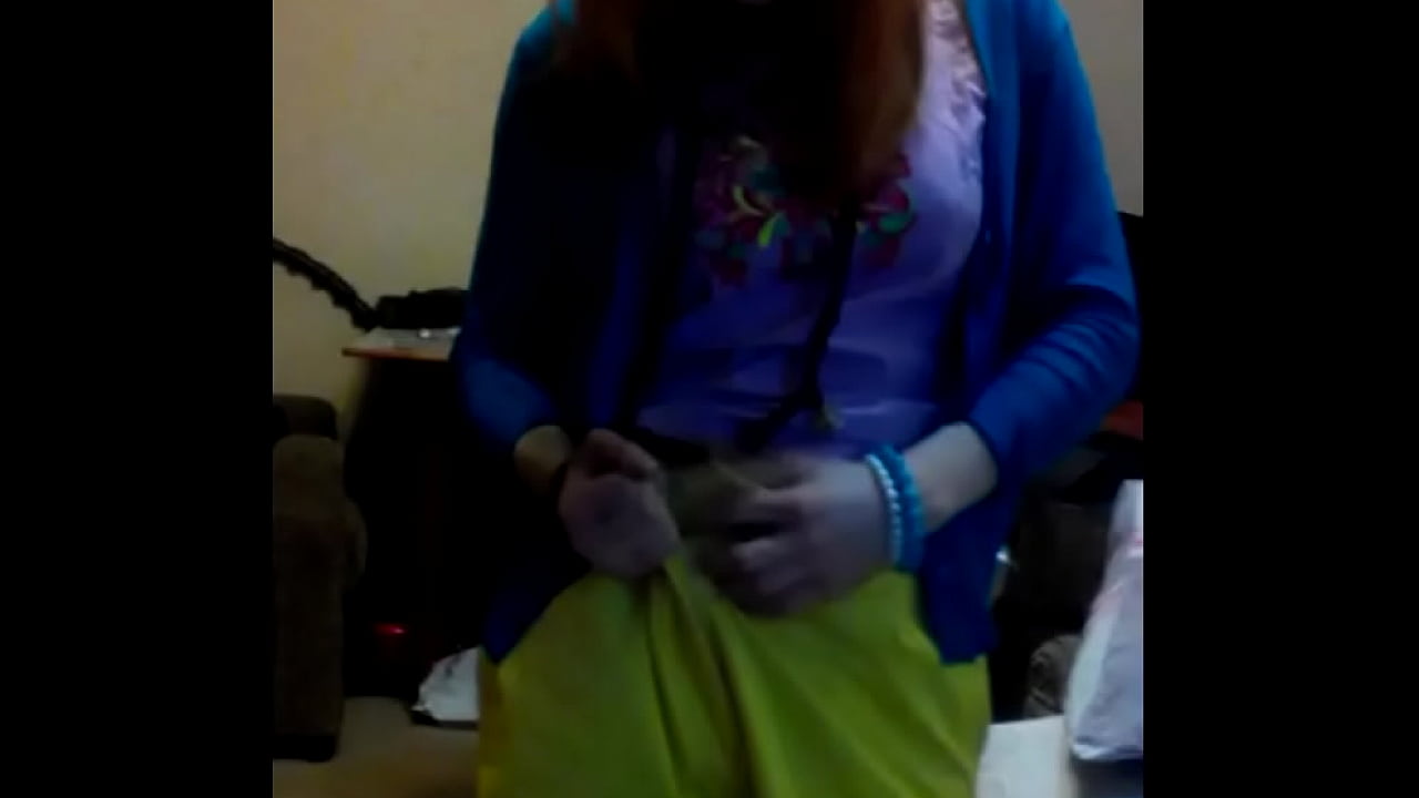 Masturbacja z bliska video przez rudowłosą Light Fairy