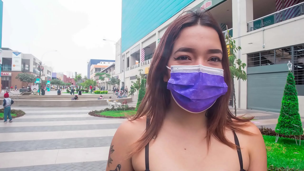 WENEZUELSKA IMIGRANTKA, która niedawno przybyła do Peru, szantażuje taksówkarza